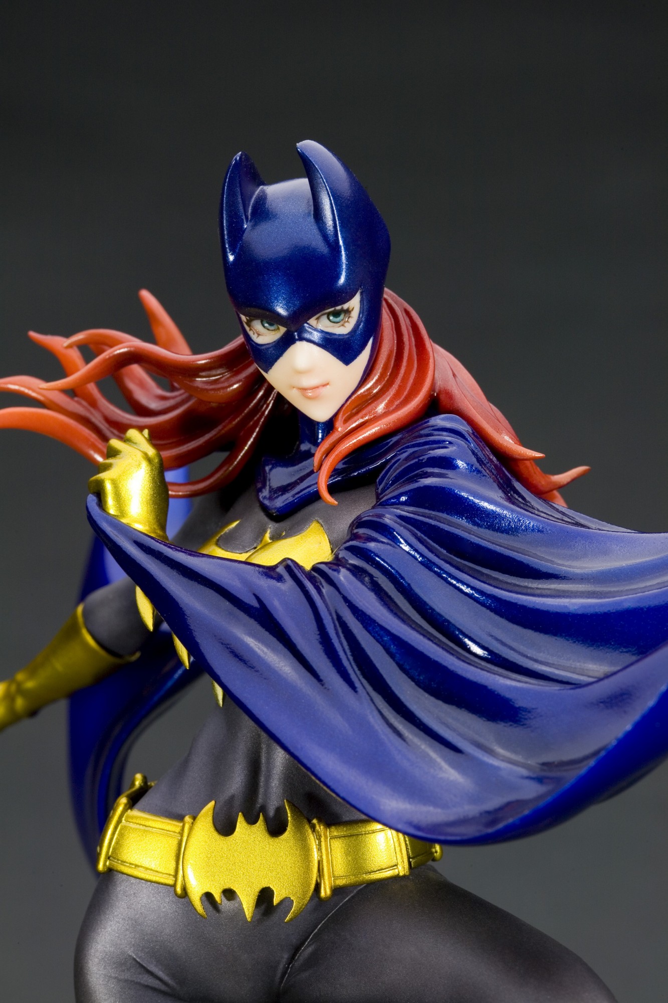 Batgirl Is Here to Save the Day and Look Stunning, Too