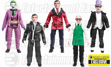 Gotham Heroes and Villains Play Nostalgic Dress-Up with Exclusive Figures