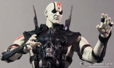Quan Chi Uses Cunning and Brute Force to Show Off in Exclusive Images