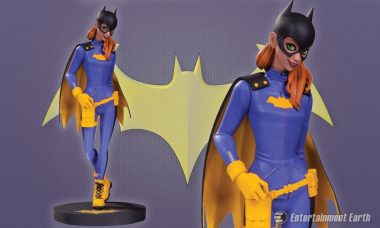 Batgirl’s New 52 Costume Gets Splash of Color with New Statue