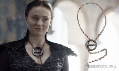 Become the Lady of the Eyrie with Gorgeous Game of Thrones Necklace Replica