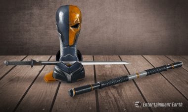 Arm Yourself like Slade Wilson with the Deathstroke Arsenal Prop Replica