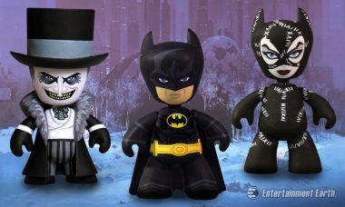 Batman Returns in Miniature Fashion as Mini-Figure 3-Pack
