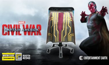 Vision Chair Cape™ Flies into San Diego Comic-Con 2016 as a Convention Exclusive!