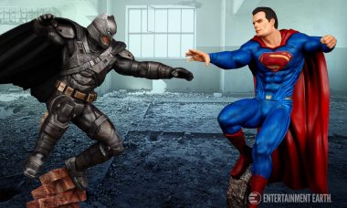 Moebius Models Lets You Recreate the Epic Smackdown of Batman vs. Superman