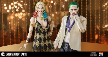 Joker and Harley Are Dressed to Kill as MAF EX Action Figures