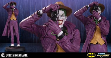 This Joker Statue Wants You to Smile for The Camera