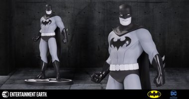 New Batman Statue in Vivid Black and White