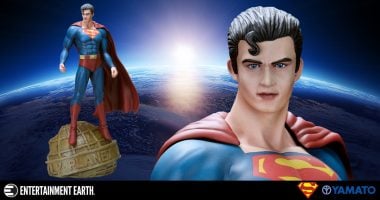 Amazing Luis Royo Statue Puts a New Spin on Superman